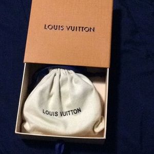 Louis Vuitton belt